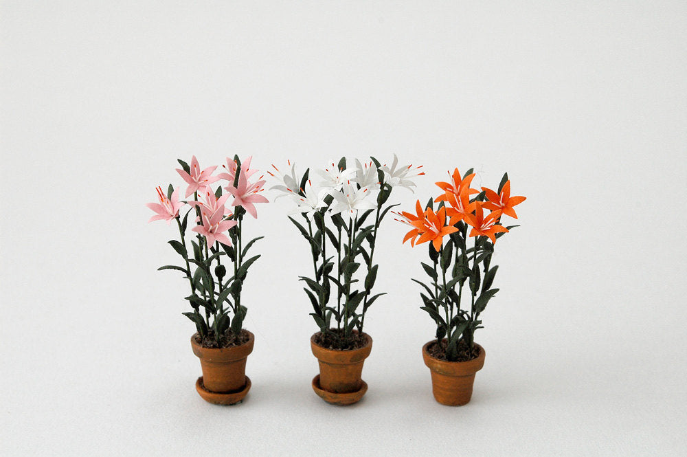 miniature potted plants in 1/24th scale 1/24th Lily Paper Flower Kit for 1/2” scale Dollhouses, Florists and  Miniature Gardens