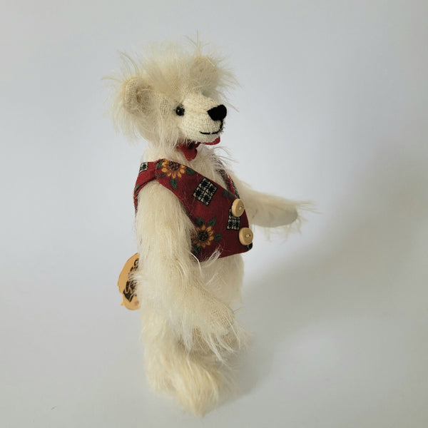 5 1/2"  "Roscoe" a fully jointed bear by Wendy Chambelain of Essential Bears.