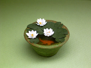 Waterlily Paper Flower Kit  for 1/12th scale Dollhouses, Florists and Miniature Gardens