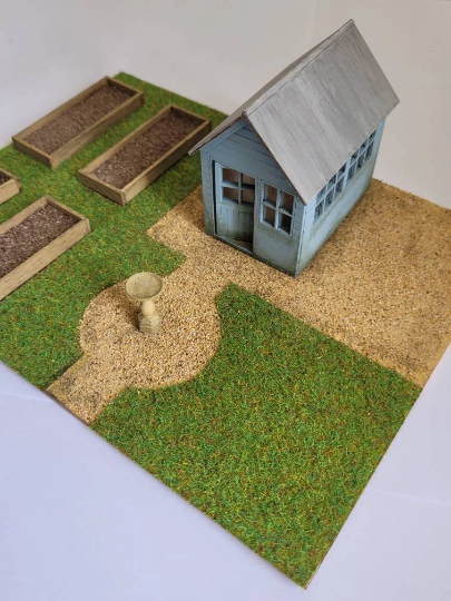 Grass sheet for Doll House gardens in all scales