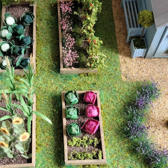 Grass sheet for Doll House gardens in all scales