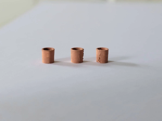 Set of 3  48th scale Small Flower Pots
