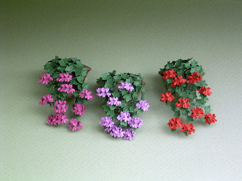 Ivy Leaf Geranium Paper Flower Kit  for 1/12th scale Dollhouses, Florists and Miniature Gardens